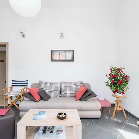 Mare- One Bedroom With Terrace A2 St Postira
