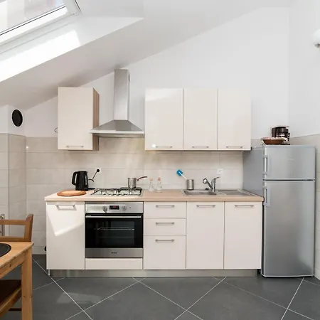 Mare- One Bedroom With Terrace A2 St