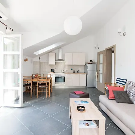 Mare- One Bedroom With Terrace A2 St Apartamento Postira