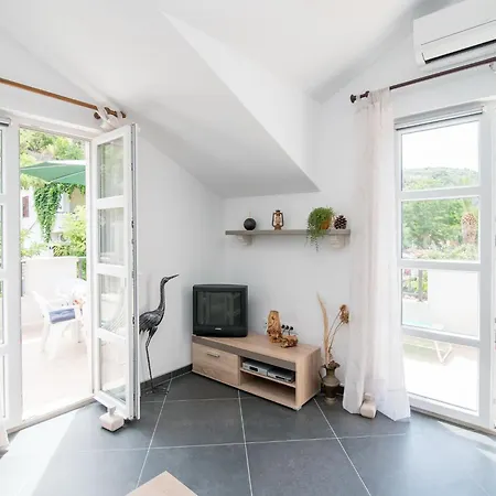 Mare- One Bedroom With Terrace A2 St * Postira